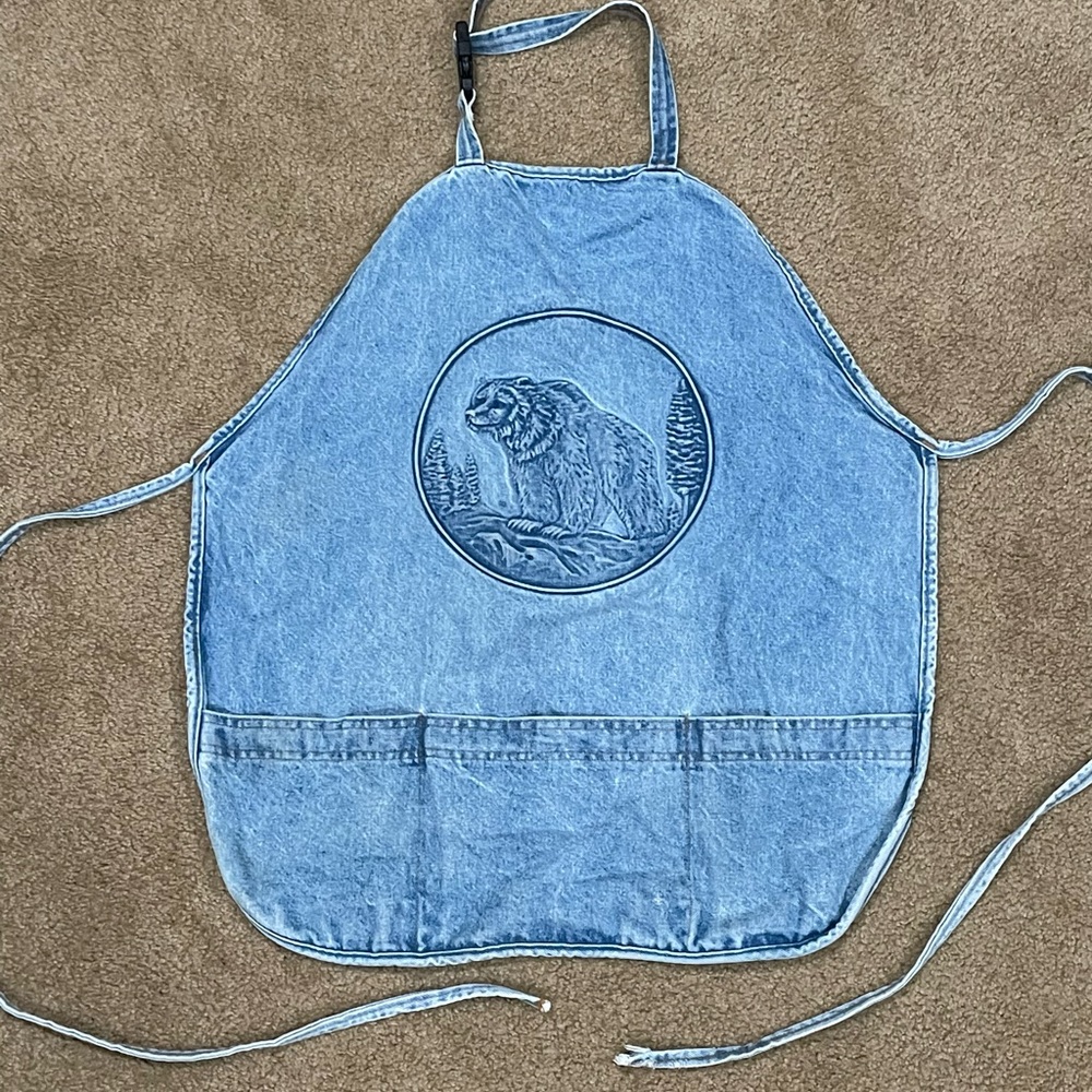 Made in the USA Mens denim apron with embossed bear design